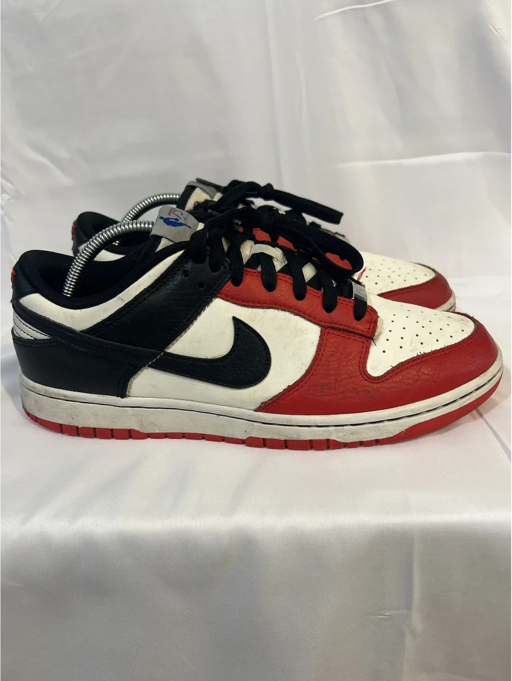 NBA x Nike Dunk Low EMB '75th Anniversary - Bulls'